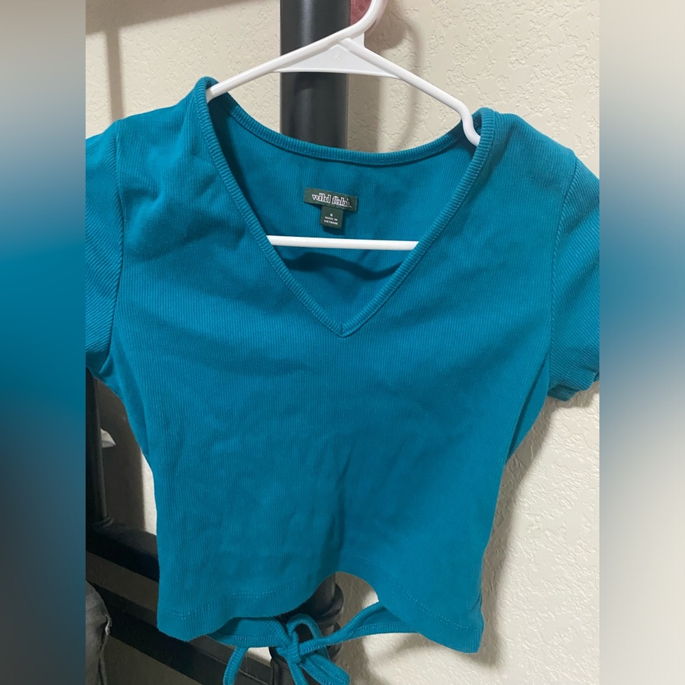 SUMMER TOP